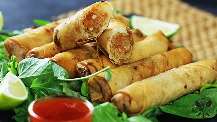 Dutch Style Rolls – Pork & Veggie Mix [10 pieces]